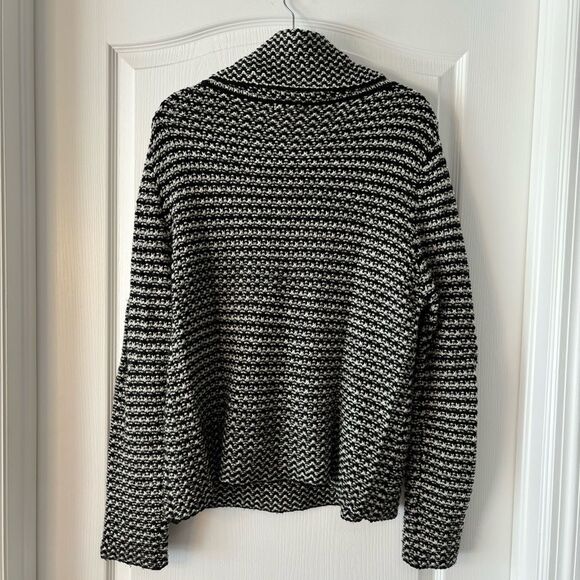 Aqua Black & White Cowl Neck Sweater Size Large - Picture 2 of 4